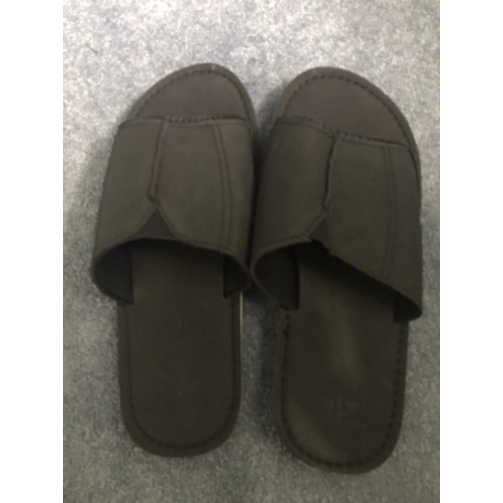NWT Dockers Slides